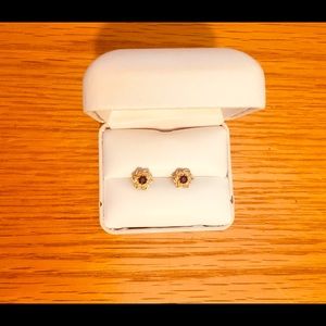 Perfect Gift! 14K Gold Flower and Ruby Stud Earrings
